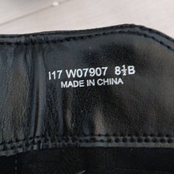 Cole Haan Women's Leather Galina Knee High Boots Black Size 8.5B - Picture 5 of 6